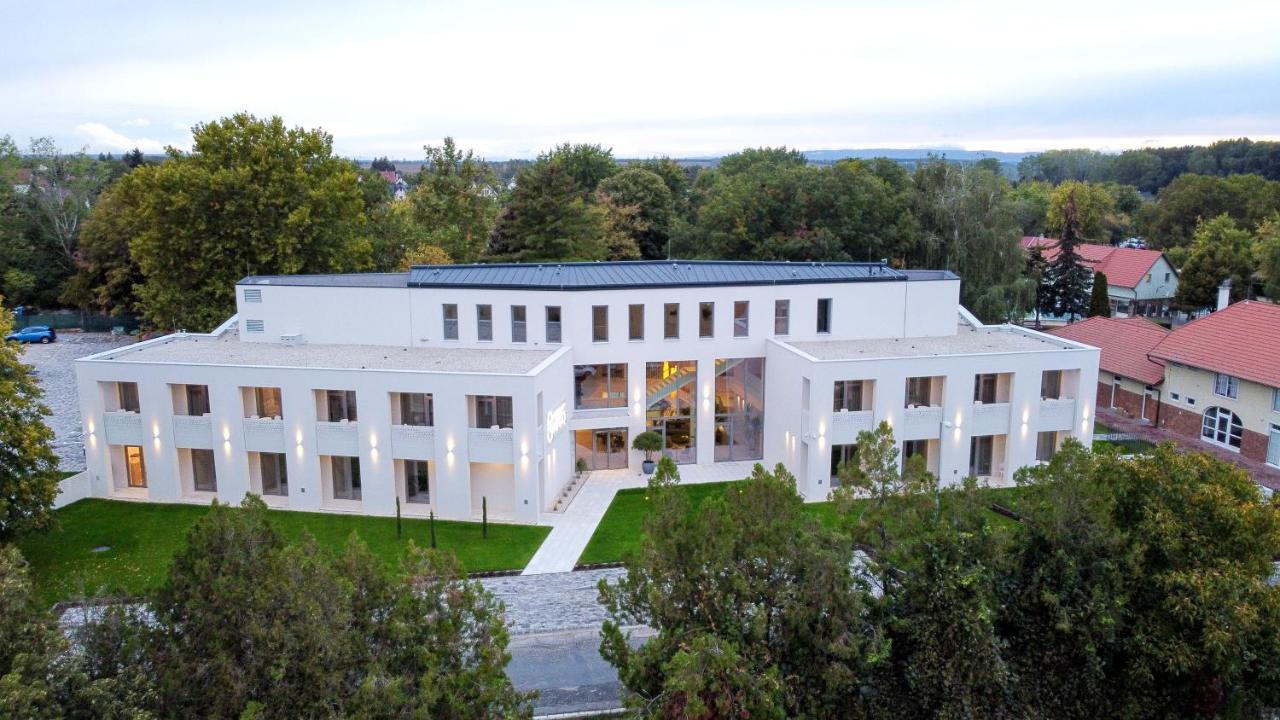 Hotel Hegiq - Adults Only Hotel Hegykő Exterior foto